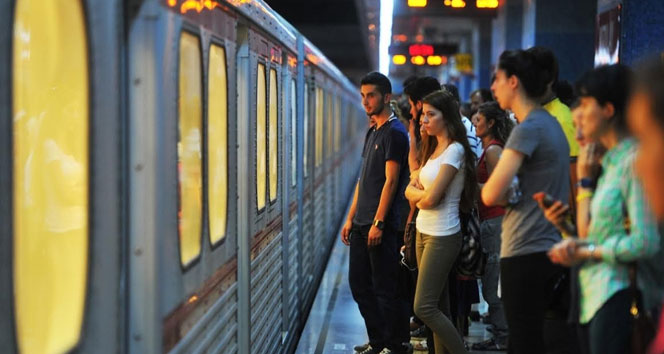 İstanbul’da raylı ulaşımda son sefer saati 21.30 olarak güncellendi