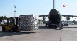 Türkiye'den ABD'ye tıbbi yardım malzemeleri gönderiliyor