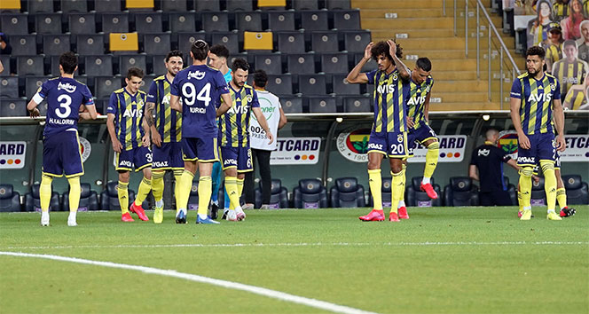 Fenerbahçe, sezonu Çaykur Rizespor karşısında kapatıyor