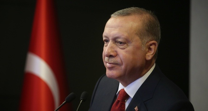 Cumhurbaşkanı Erdoğan: 'Milletimizin desteğiyle güçlü bir dijital farkındalık oluşturacak, geleceğe umutla bakacağız'