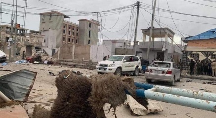 Mogadişudaki bombalı saldırıda ölü sayısı 10a yükseldi