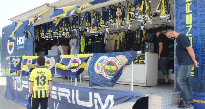 Fenerbahçe taraftarından Topuk Yaylası’na büyük ilgi