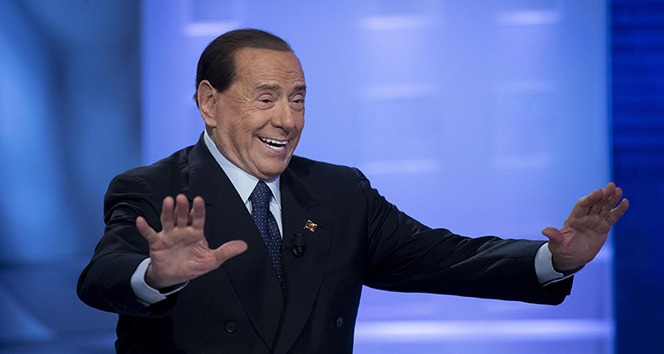 Berlusconi'nin koronavirüse yakalandığı duyuruldu
