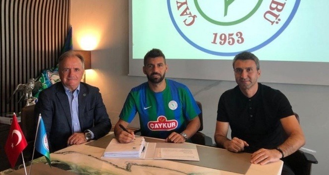 Çaykur Rizespor Selim Ay ile 2 yıllık sözleşme imzaladı
