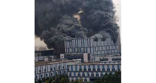 Çinli teknoloji şirketi Huawei'nin laboratuvarında korkutan yangın