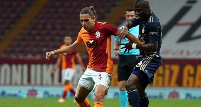Galatasaray'da 5 futbolcu ilk kez derbide oynadı