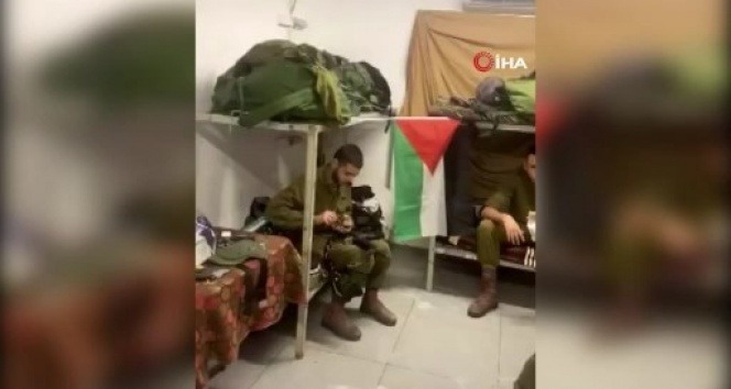Odasına Filistin bayrağı asan İsrailli asker ordudan atıldı