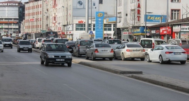 Sivas’ta araç sayısı 164 bini aştı