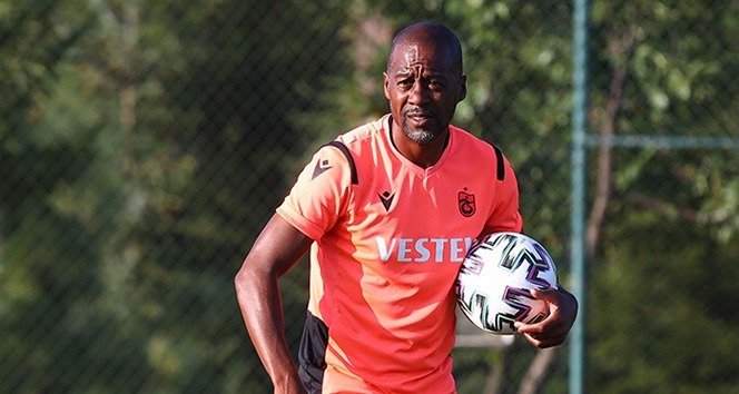 Trabzonspor'da Eddie Newton'u sakatlıklar düşündürüyor