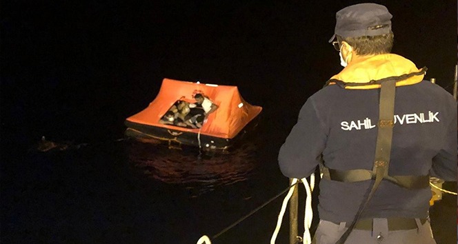 Can salında ölümü beklerken Türk Sahil Güvenlik kurtardı