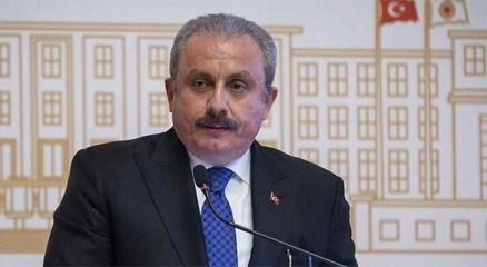 TBMM Başkanı Şentop, KKTC Cumhurbaşkanı seçilen Tatarı tebrik etti