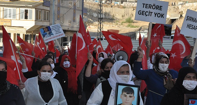 Şırnaklı anneler HDP'den hesap sormaya devam ediyor