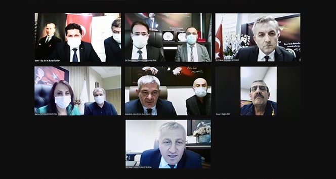 Bakan Koca, 7 ilin sağlık müdürü ile video konferansta bir araya geldi