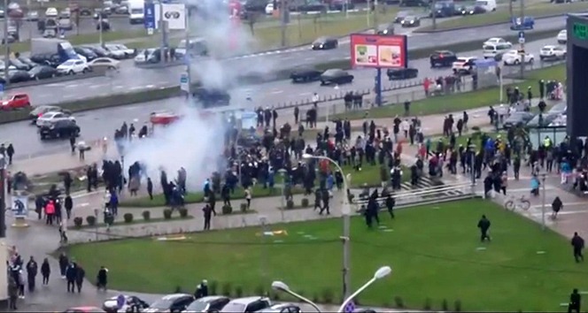 Belarus'taki hükümet karşıtı protestolarda 80 kişi gözaltına alındı