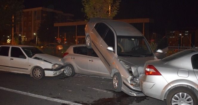 Malatya’da zincirleme kaza: 6 araç birbirine girdi