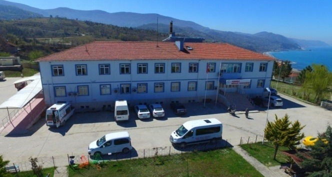 Türkeli'de 2 doktor koronaya yakalandı