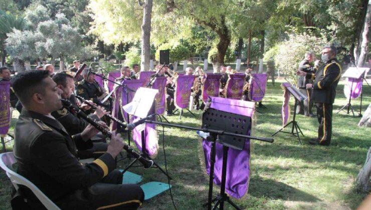 Hatay’da 6. Kolordu Komutanlığı Bölge Bando Komutanlığı konser verdi