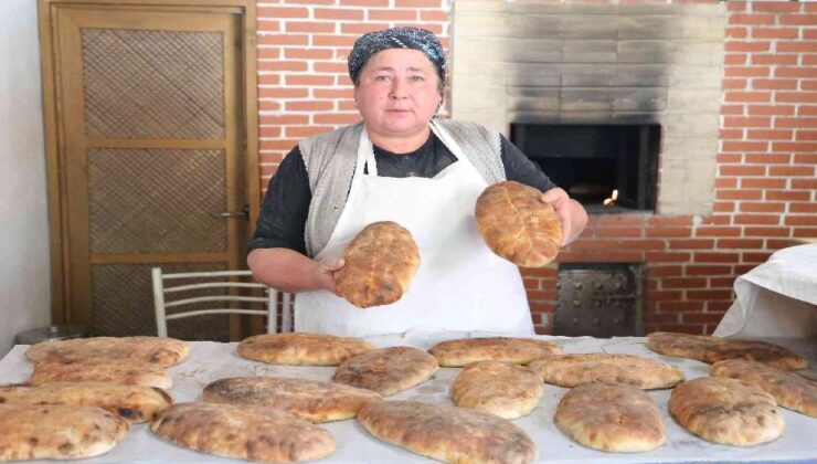 (ÖZEL) Annesinden öğrendiği 100 yıllık yöresel ekmekle kendi işinin patronu oldu