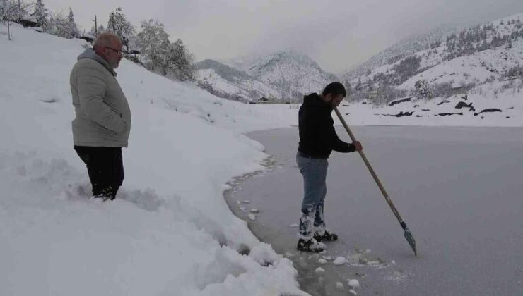 Amasya’daki Ziyaret Baraj Gölü ilk kez buz tuttu
