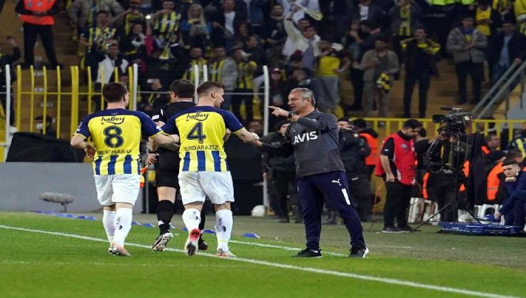 Spor Toto Süper Lig: Fenerbahçe: 1 – Göztepe: 0 (İlk yarı)