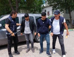 Samsun’da göçmen kaçakçılığı operasyonu: Yabancı uyruklu 2 kişi gözaltına alındı