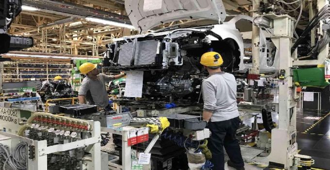 Toyota Sakarya’daki fabrikasında üretime ara veriyor